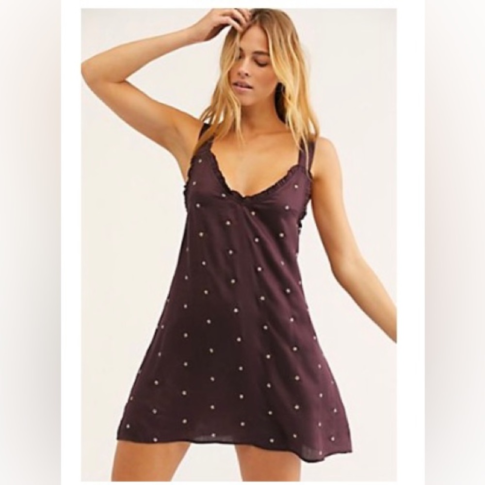 Free People Purple Slip Dress. Small beaded flowers. Thin fabric. Size: Small